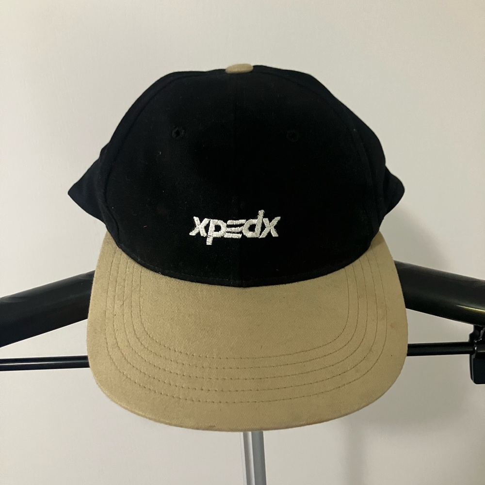 Vintage Cutter & Buck Black and Tan Hat - Picture 3 of 4